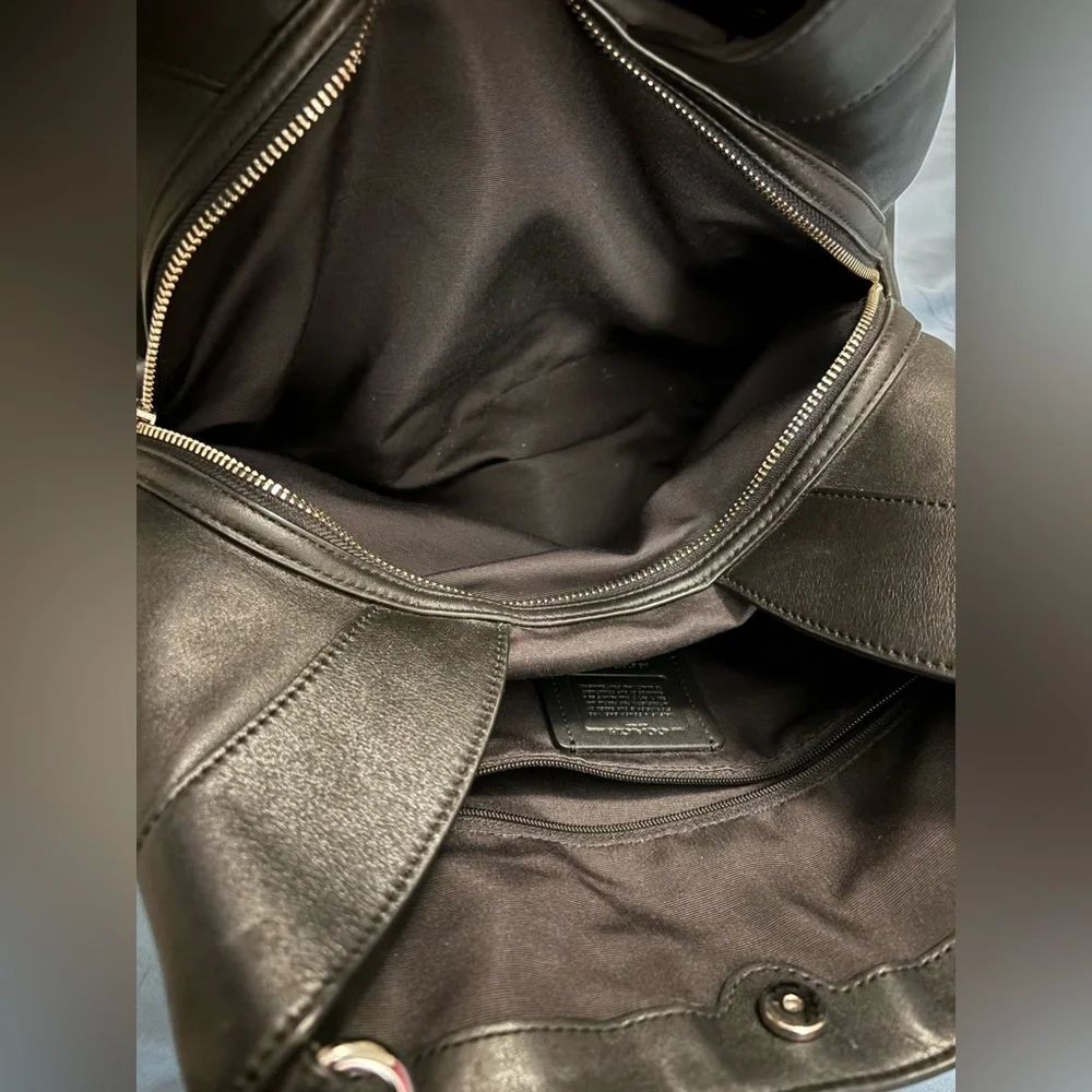 Coach Black and Gray Signature Shoulder Bag - Picture 3 of 5